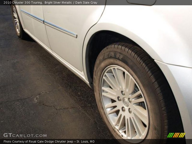 Bright Silver Metallic / Dark Slate Gray 2010 Chrysler 300 Touring