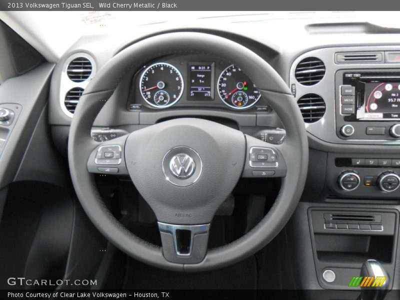 Wild Cherry Metallic / Black 2013 Volkswagen Tiguan SEL