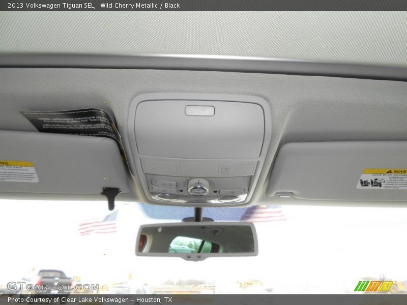 Wild Cherry Metallic / Black 2013 Volkswagen Tiguan SEL