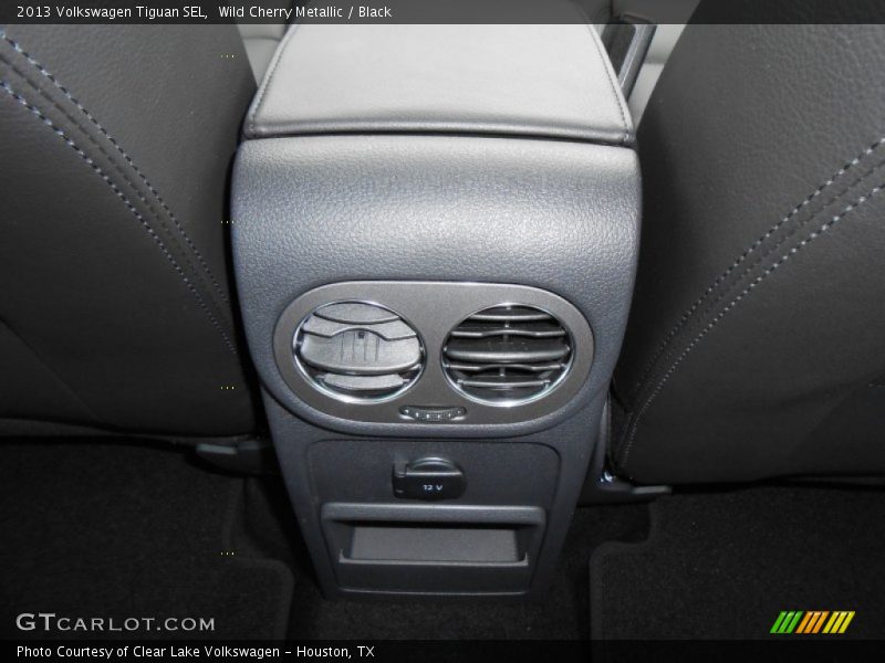 Wild Cherry Metallic / Black 2013 Volkswagen Tiguan SEL