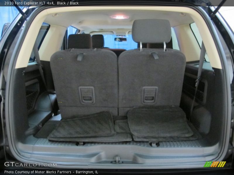 Black / Black 2010 Ford Explorer XLT 4x4