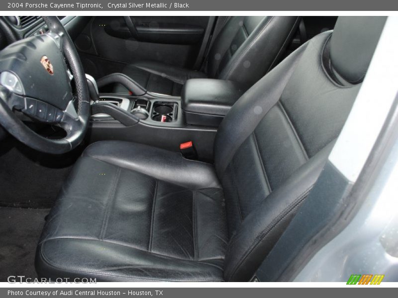 Front Seat of 2004 Cayenne Tiptronic