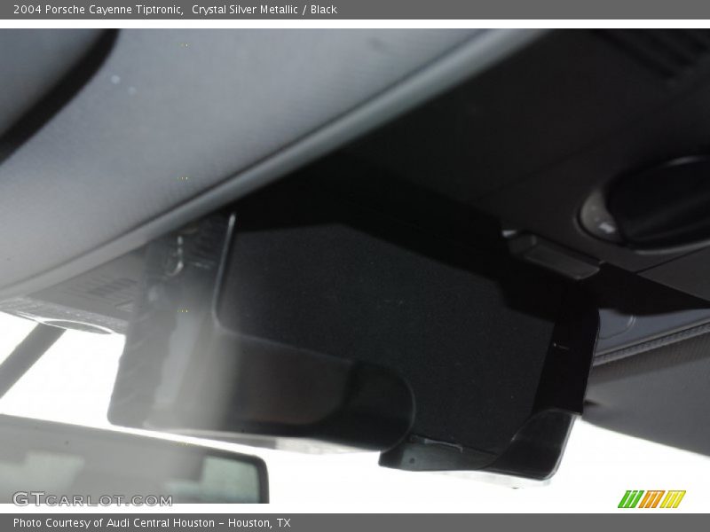 Crystal Silver Metallic / Black 2004 Porsche Cayenne Tiptronic