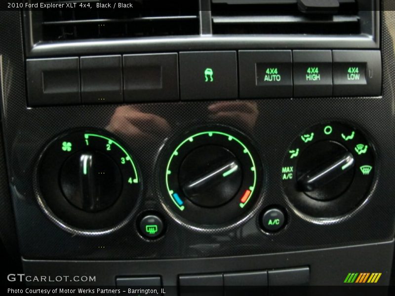 Black / Black 2010 Ford Explorer XLT 4x4