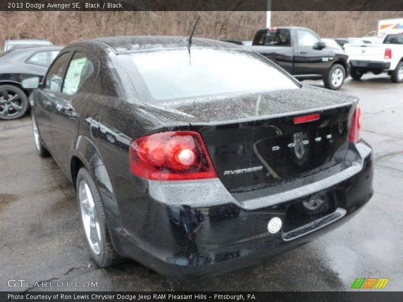 Black / Black 2013 Dodge Avenger SE