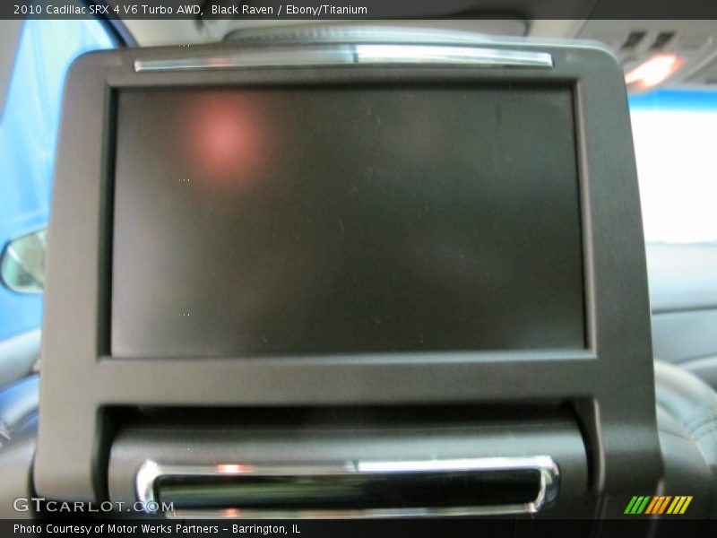 Entertainment System of 2010 SRX 4 V6 Turbo AWD