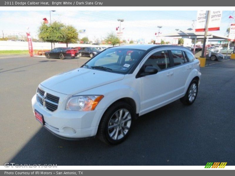 Bright White / Dark Slate Gray 2011 Dodge Caliber Heat