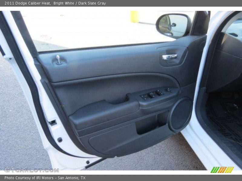 Bright White / Dark Slate Gray 2011 Dodge Caliber Heat