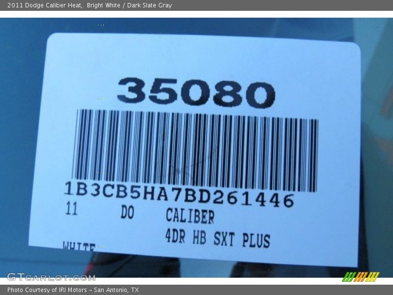 Bright White / Dark Slate Gray 2011 Dodge Caliber Heat