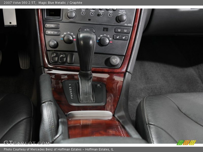  2007 S60 2.5T 5 Speed Automatic Shifter