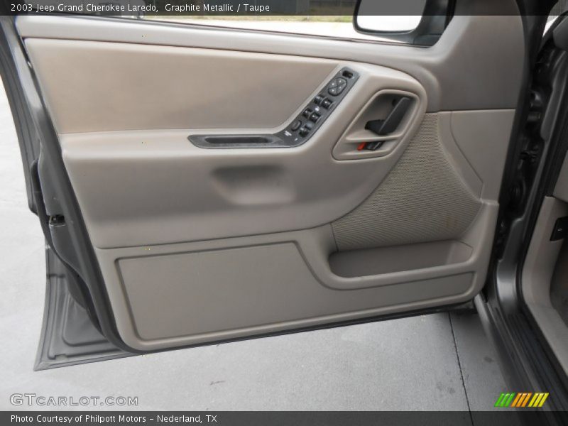 Door Panel of 2003 Grand Cherokee Laredo