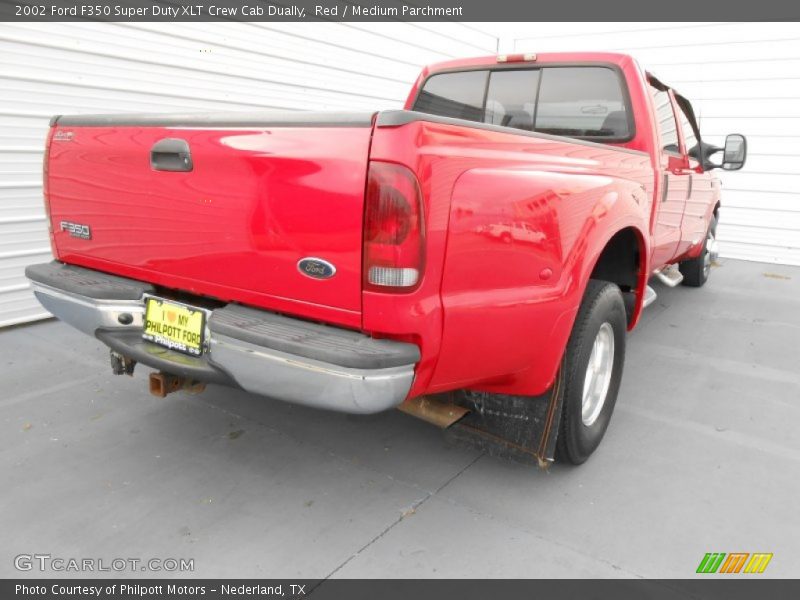 Red / Medium Parchment 2002 Ford F350 Super Duty XLT Crew Cab Dually
