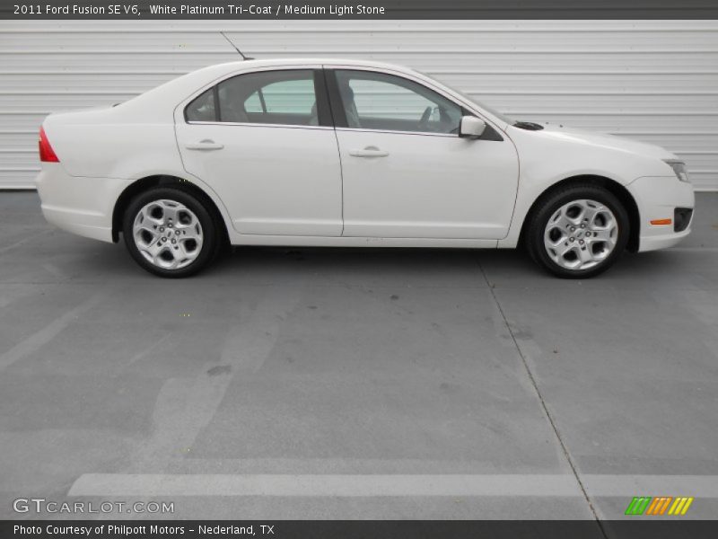 White Platinum Tri-Coat / Medium Light Stone 2011 Ford Fusion SE V6