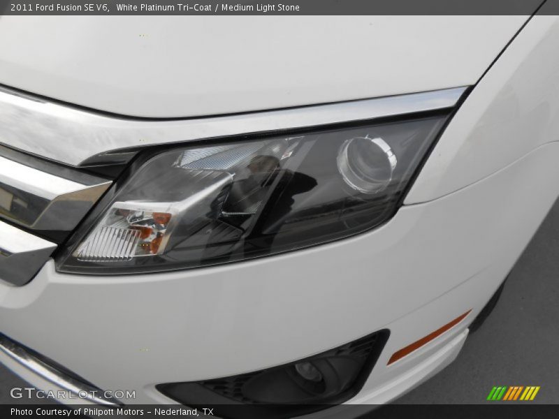 White Platinum Tri-Coat / Medium Light Stone 2011 Ford Fusion SE V6