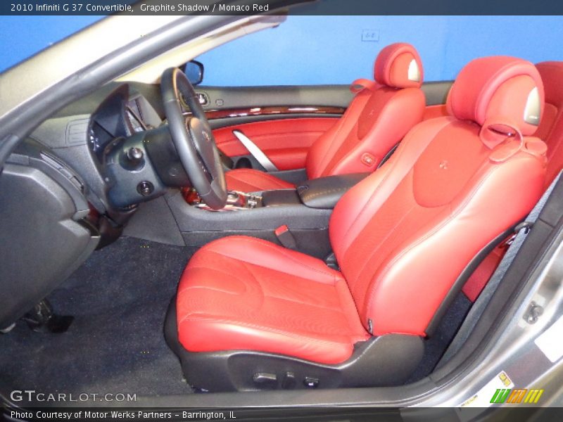 Front Seat of 2010 G 37 Convertible