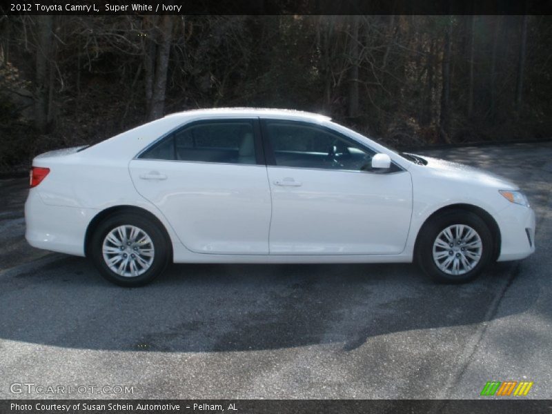 Super White / Ivory 2012 Toyota Camry L