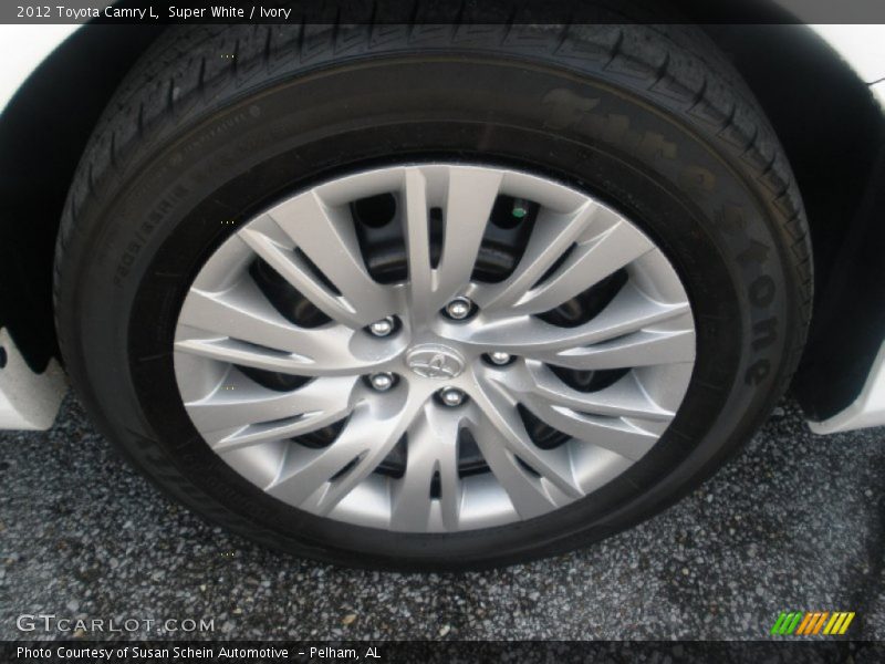 Super White / Ivory 2012 Toyota Camry L
