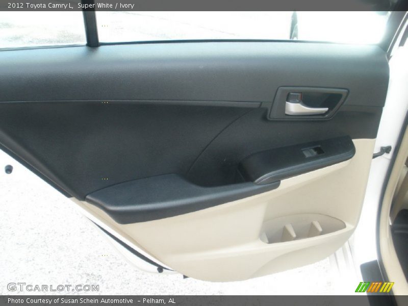 Super White / Ivory 2012 Toyota Camry L