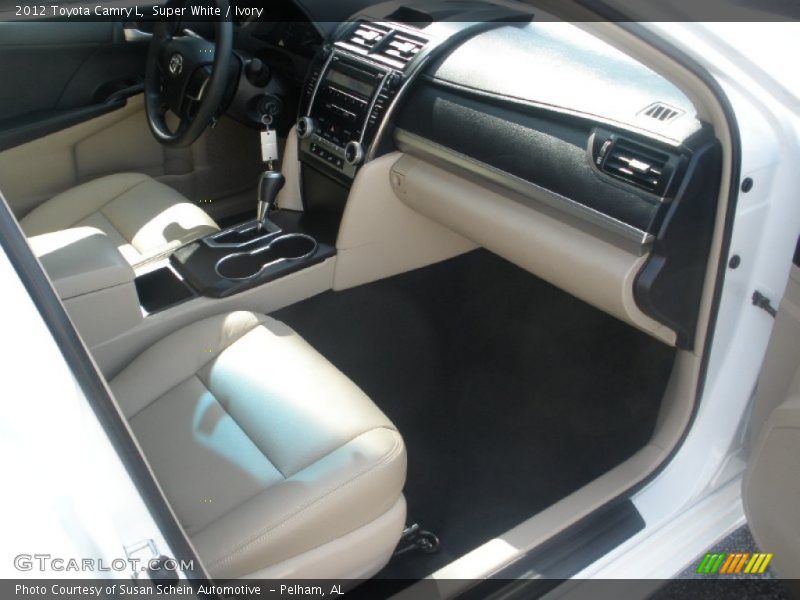 Super White / Ivory 2012 Toyota Camry L