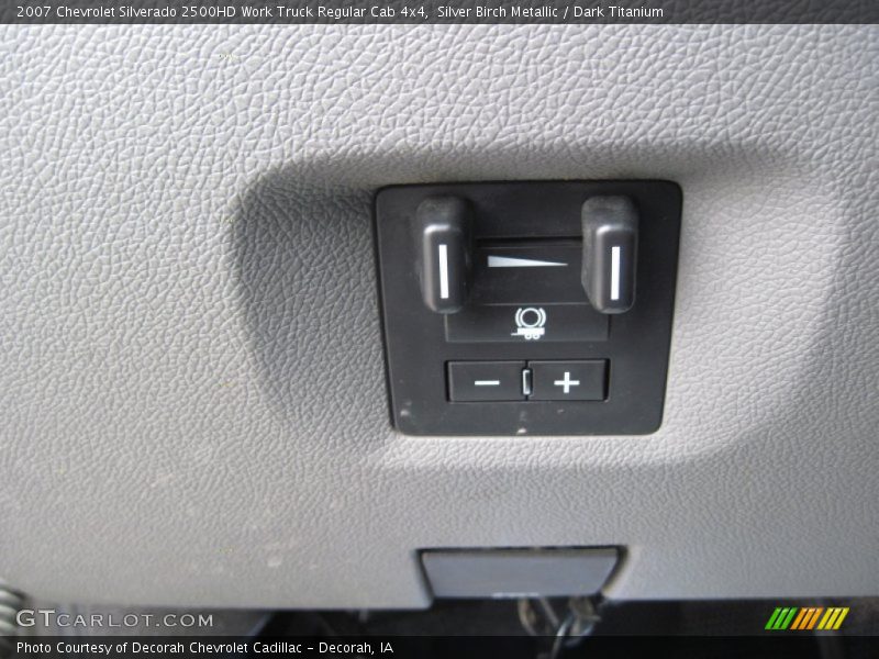 Silver Birch Metallic / Dark Titanium 2007 Chevrolet Silverado 2500HD Work Truck Regular Cab 4x4