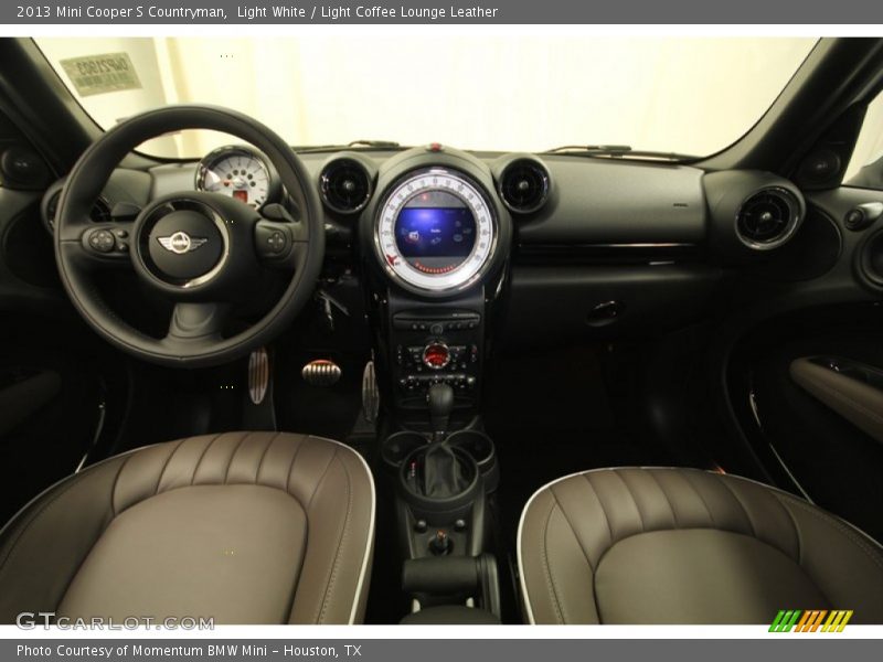 Dashboard of 2013 Cooper S Countryman