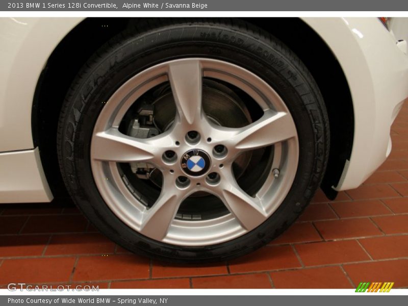  2013 1 Series 128i Convertible Wheel