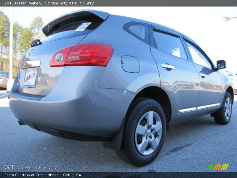Gotham Gray Metallic / Gray 2011 Nissan Rogue S