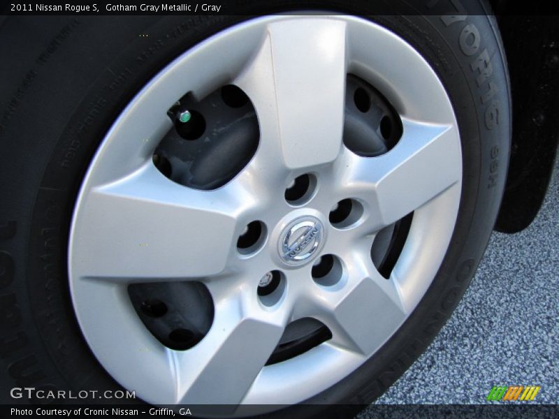 Gotham Gray Metallic / Gray 2011 Nissan Rogue S