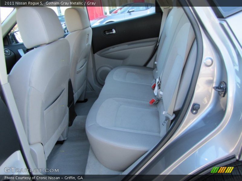 Gotham Gray Metallic / Gray 2011 Nissan Rogue S