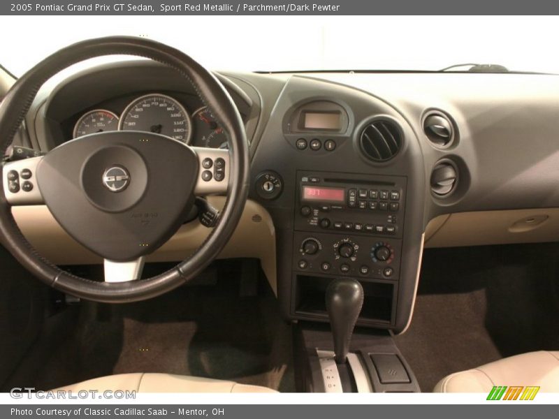 Dashboard of 2005 Grand Prix GT Sedan