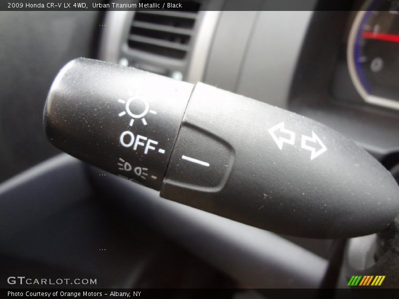 Urban Titanium Metallic / Black 2009 Honda CR-V LX 4WD