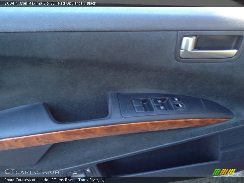 Red Opulence / Black 2004 Nissan Maxima 3.5 SL