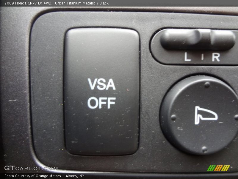 Urban Titanium Metallic / Black 2009 Honda CR-V LX 4WD