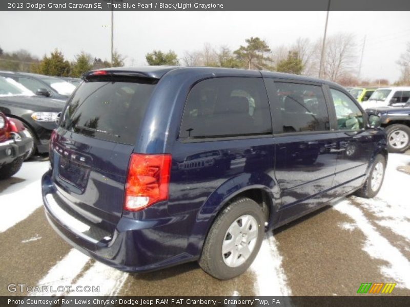 True Blue Pearl / Black/Light Graystone 2013 Dodge Grand Caravan SE