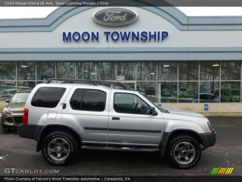 Silver Lightning Metallic / Gray 2004 Nissan Xterra SE 4x4
