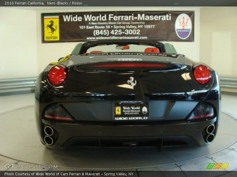 Nero (Black) / Rosso 2010 Ferrari California