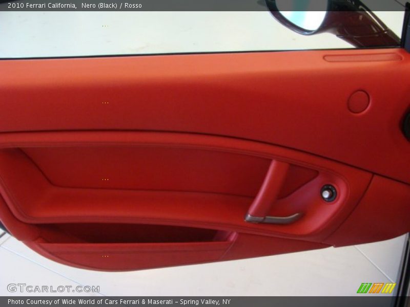 Door Panel of 2010 California 