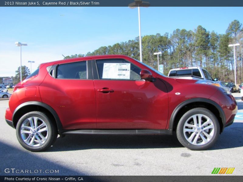 Cayenne Red / Black/Silver Trim 2013 Nissan Juke S