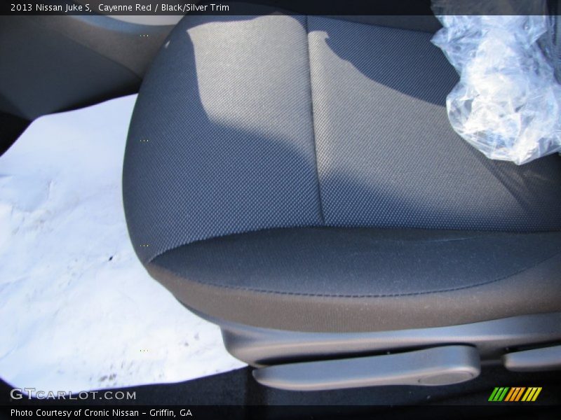 Cayenne Red / Black/Silver Trim 2013 Nissan Juke S