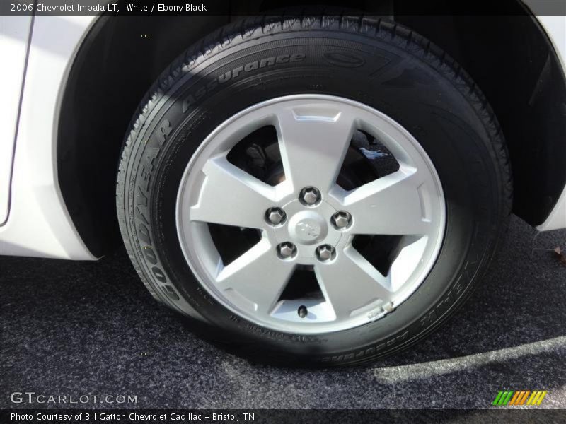 White / Ebony Black 2006 Chevrolet Impala LT
