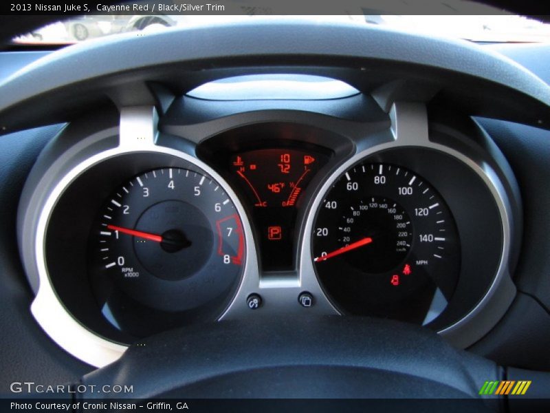 Cayenne Red / Black/Silver Trim 2013 Nissan Juke S