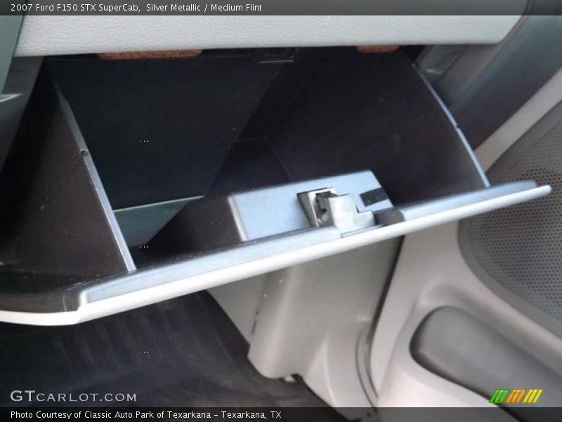 Silver Metallic / Medium Flint 2007 Ford F150 STX SuperCab