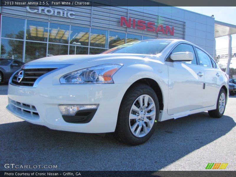 Pearl White / Charcoal 2013 Nissan Altima 2.5 S