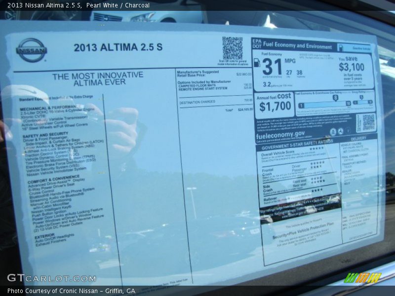 Pearl White / Charcoal 2013 Nissan Altima 2.5 S