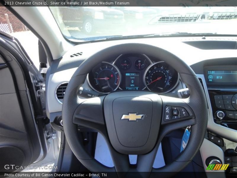 Silver Ice Metallic / Jet Black/Medium Titanium 2013 Chevrolet Cruze LS