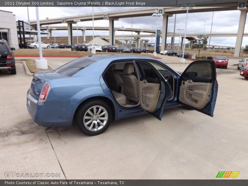 Sapphire Crystal Metallic / Black/Light Frost Beige 2011 Chrysler 300 Limited