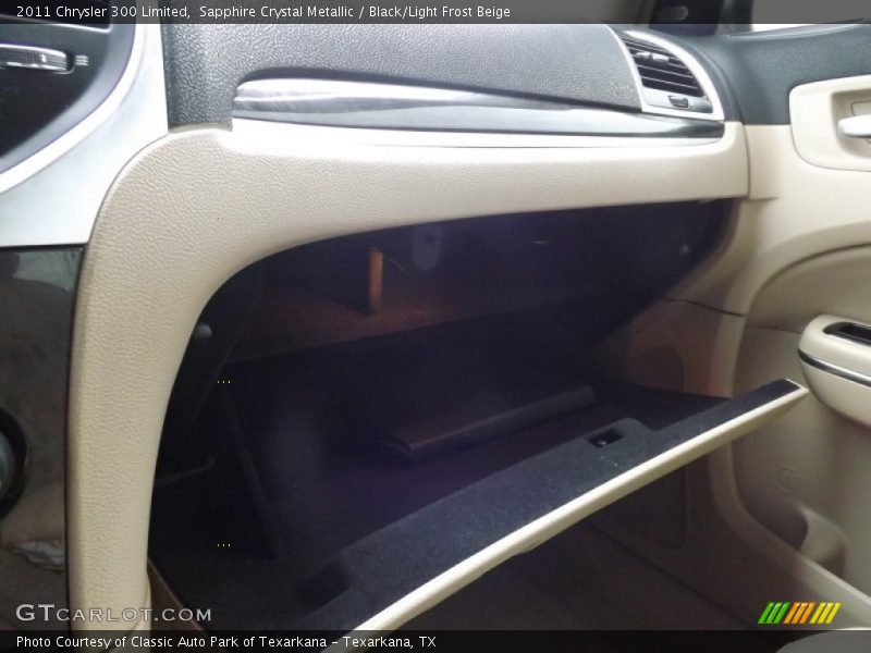 Sapphire Crystal Metallic / Black/Light Frost Beige 2011 Chrysler 300 Limited