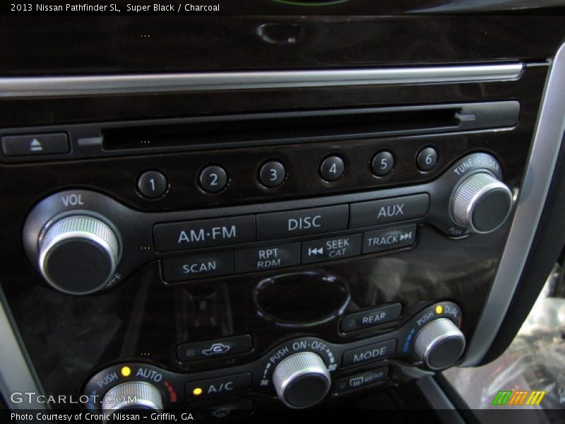 Super Black / Charcoal 2013 Nissan Pathfinder SL