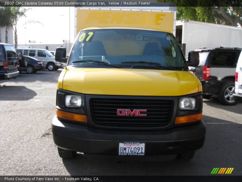Yellow / Medium Pewter 2007 GMC Savana Cutaway 3500 Commercial Cargo Van