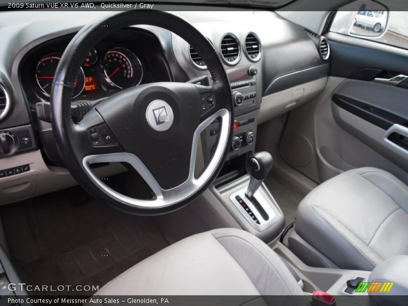 Gray Interior - 2009 VUE XR V6 AWD 